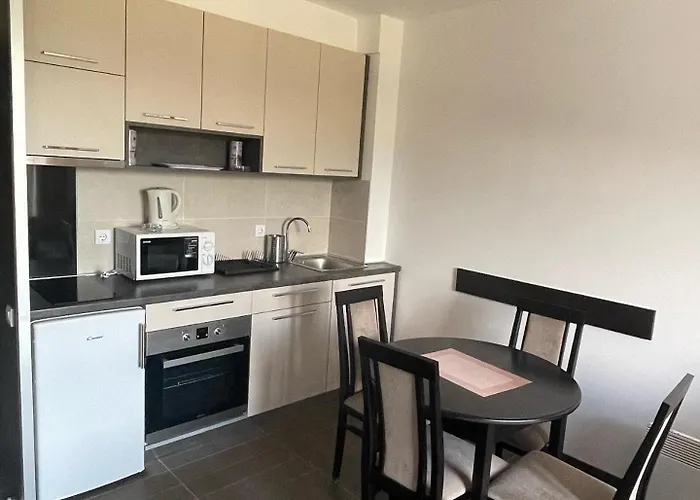 Kraljevi Cardaci Lux 10 Διαμέρισμα