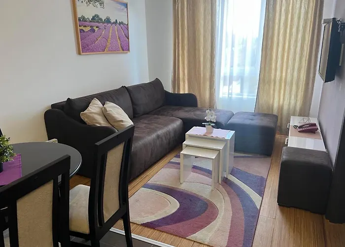 Kraljevi Cardaci Lux 10 *